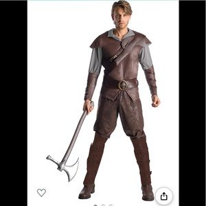 The Huntsman costume